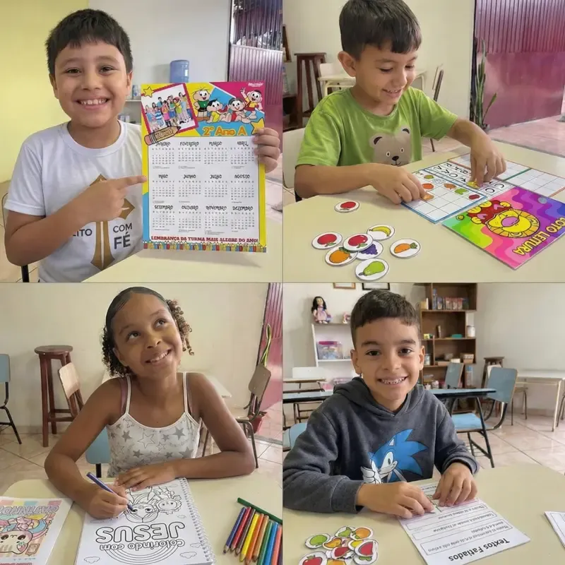 Crianças usando materiais pedagógicos do Clube Drive
